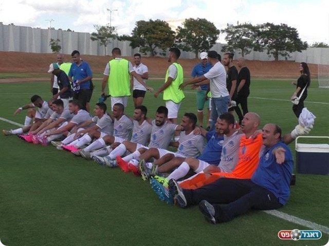 שחקני שעריים חוגגים ניצחון ענק (שקד מורג)